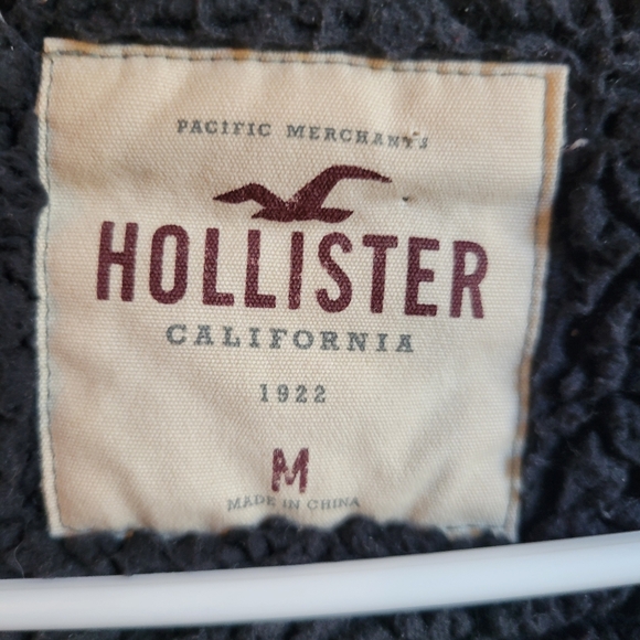 Hollister Men's Black and Grey Sherpa Zip Up Jacket, M - Picture 5 of 5